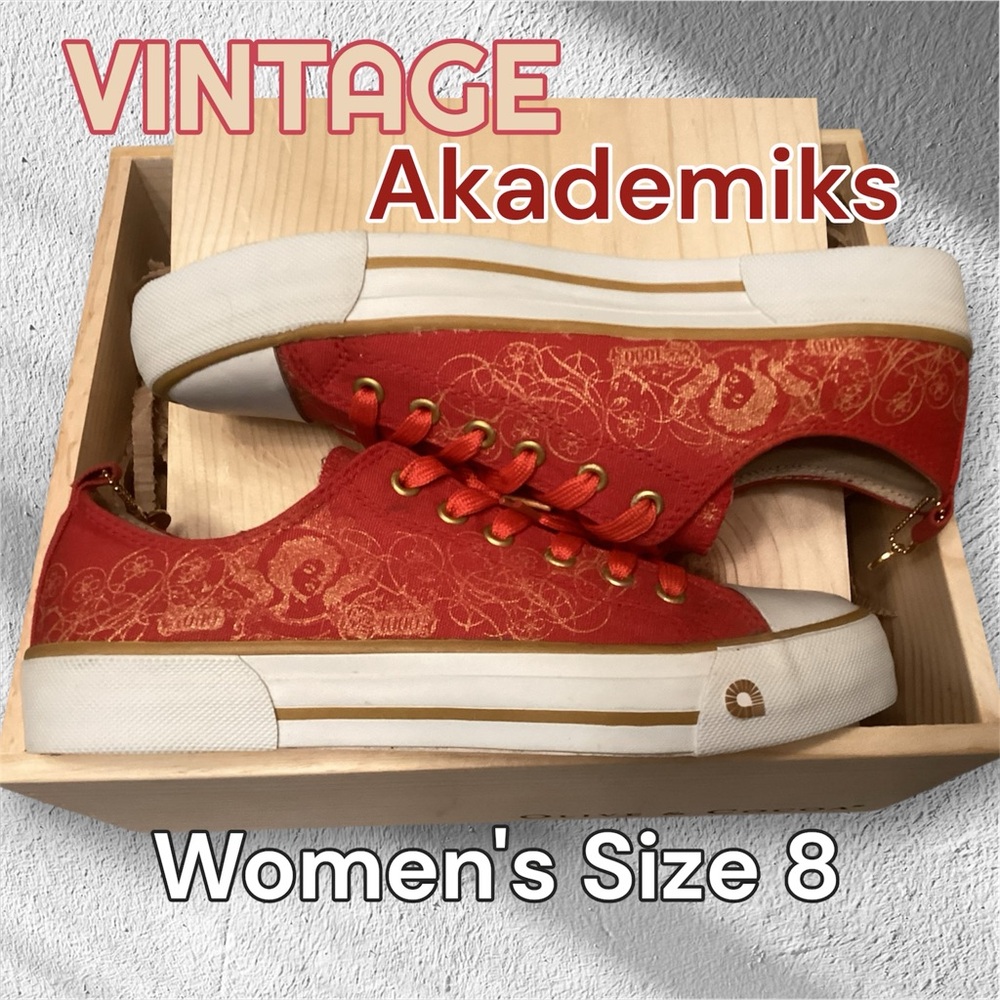 Vintage Y2K Street Rare Women's Akademiks Red Canvas Sneakers Rubber Toe size 8